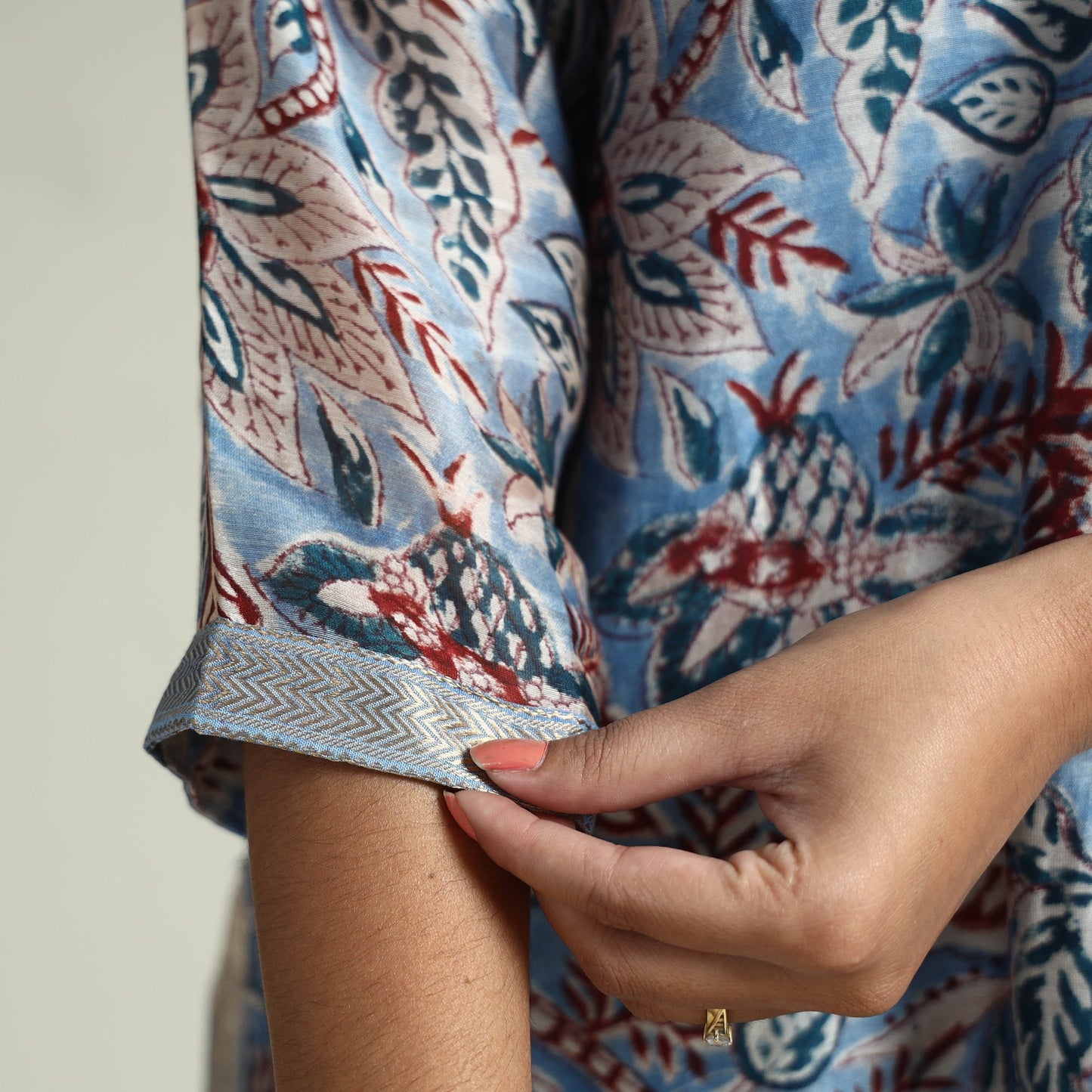 Sanganeri Block Printed Maheshwari Silk Kurta with Palazzo & Dupatta Set Online at iTokri.com