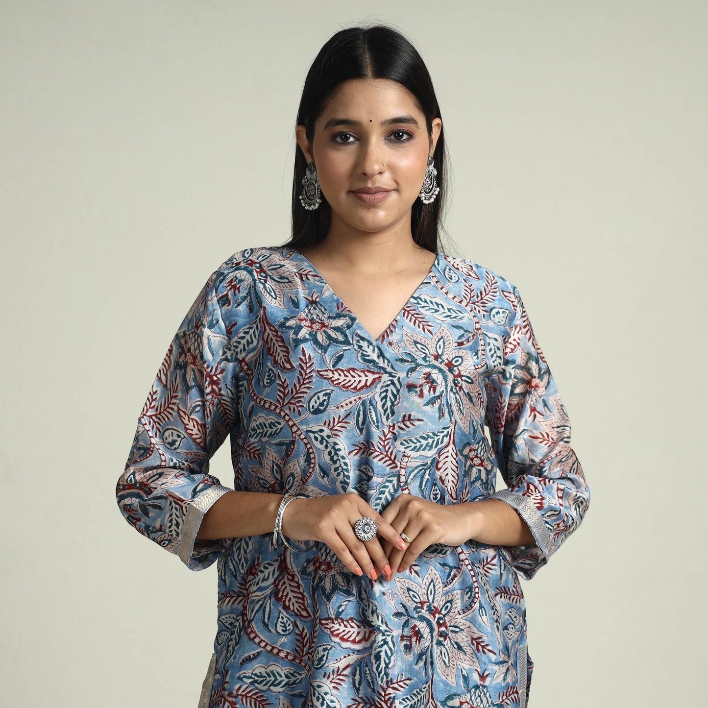 Sanganeri Block Printed Maheshwari Silk Kurta with Palazzo & Dupatta Set Online at iTokri.com