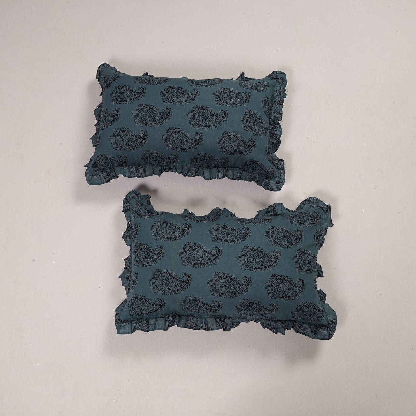 Set of 2 Blue Handcrafted Cotton Frill Pillow Covers