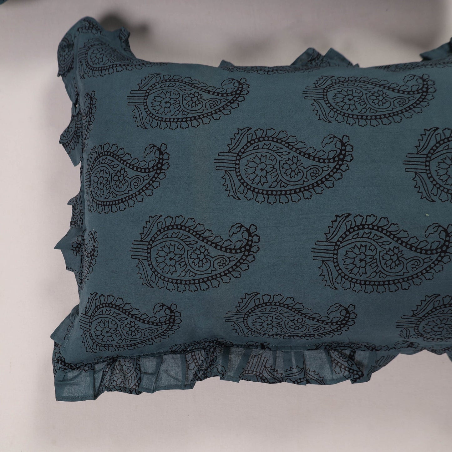 Set of 2 Blue Handcrafted Cotton Frill Pillow Covers