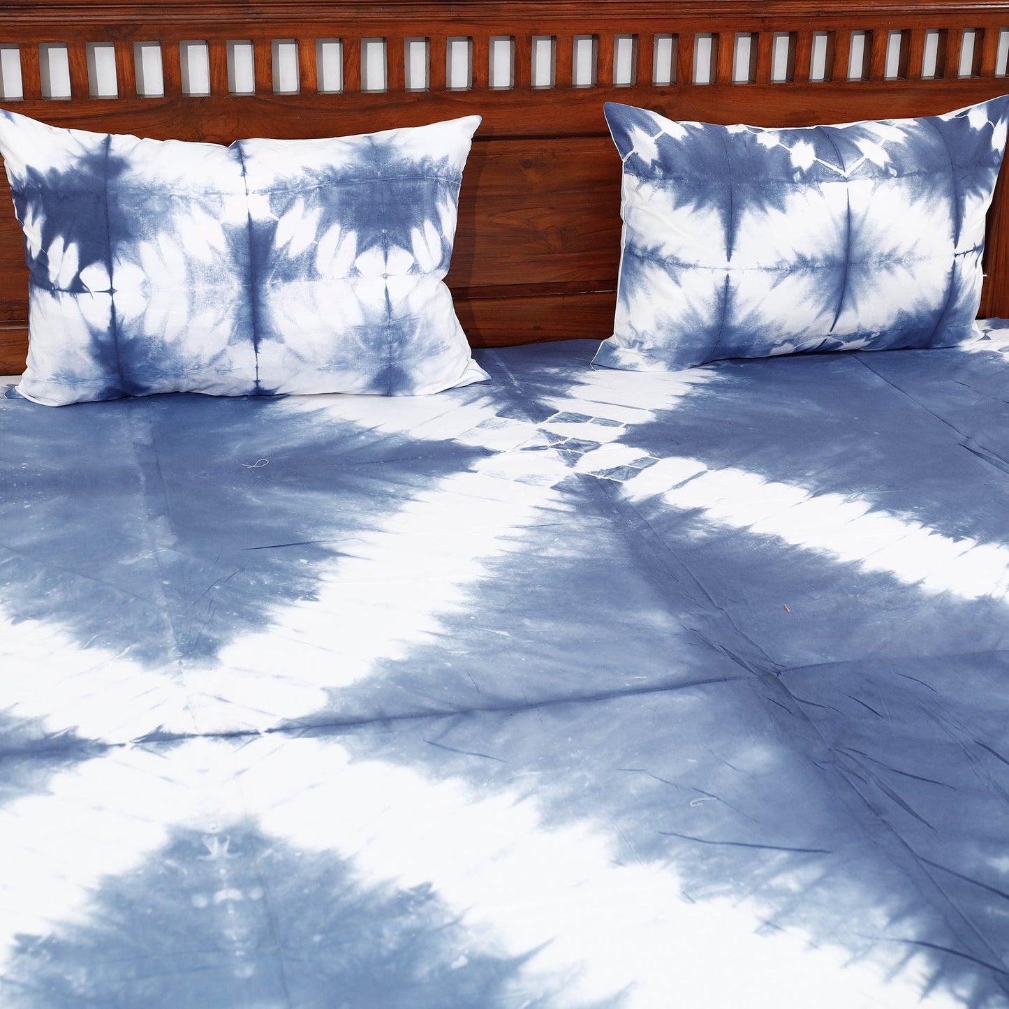 Tie & Dye Cotton Double Shibori Bed Sheet Set