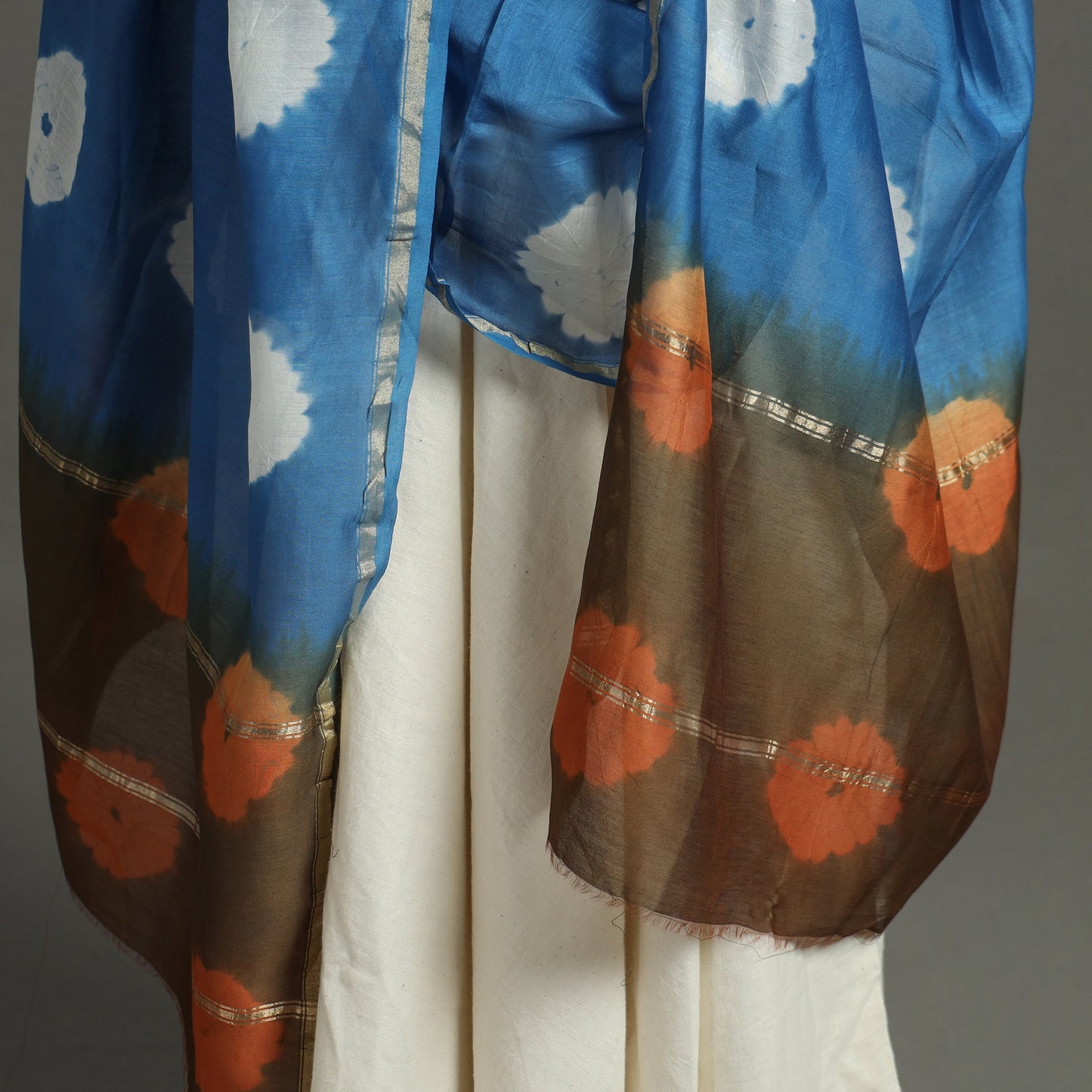 Buy Shibori Tie-Dye Handloom Chanderi Silk Dupatta with Zari Border 69 Online at iTokri.com