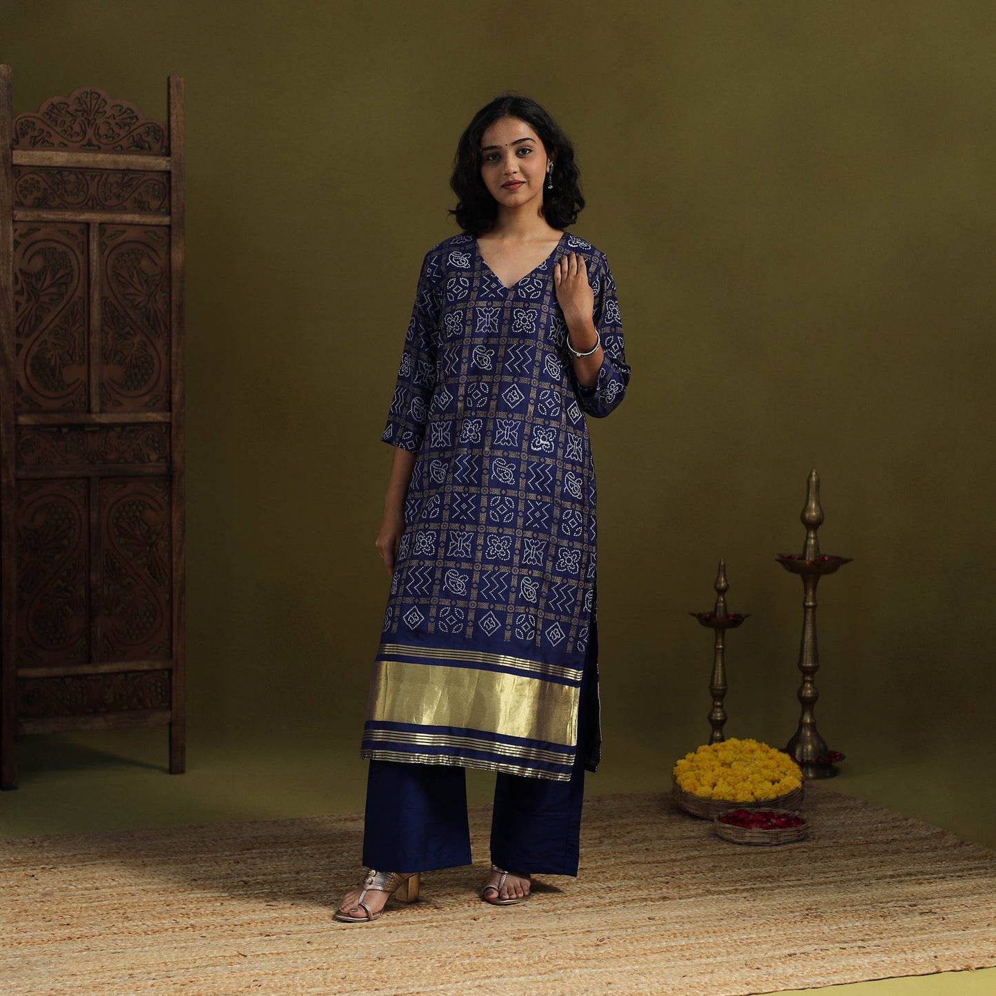 Blue - silk bandhani kurta set with lagdi patta (set of 2)
