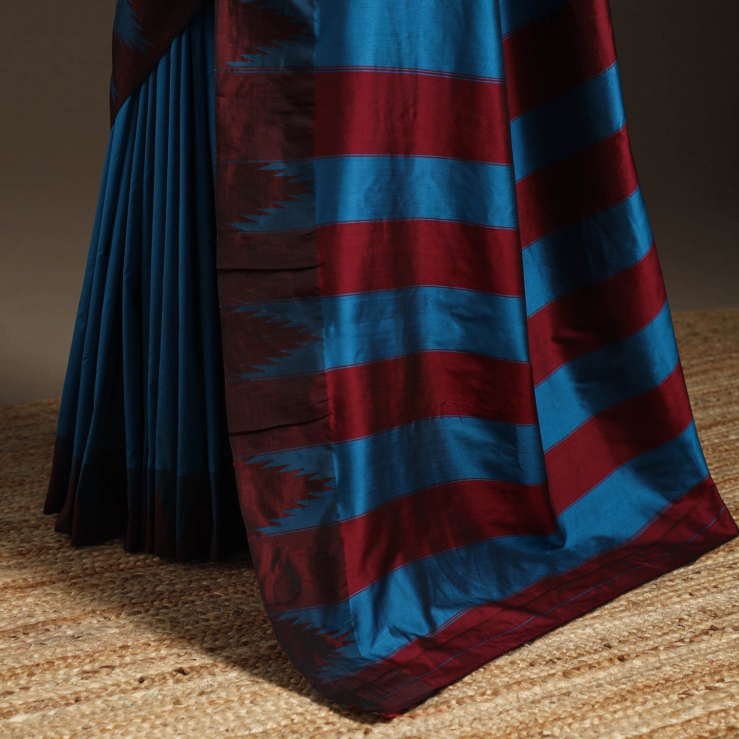 Silk ilkal saree with temple border 11 - handcrafted