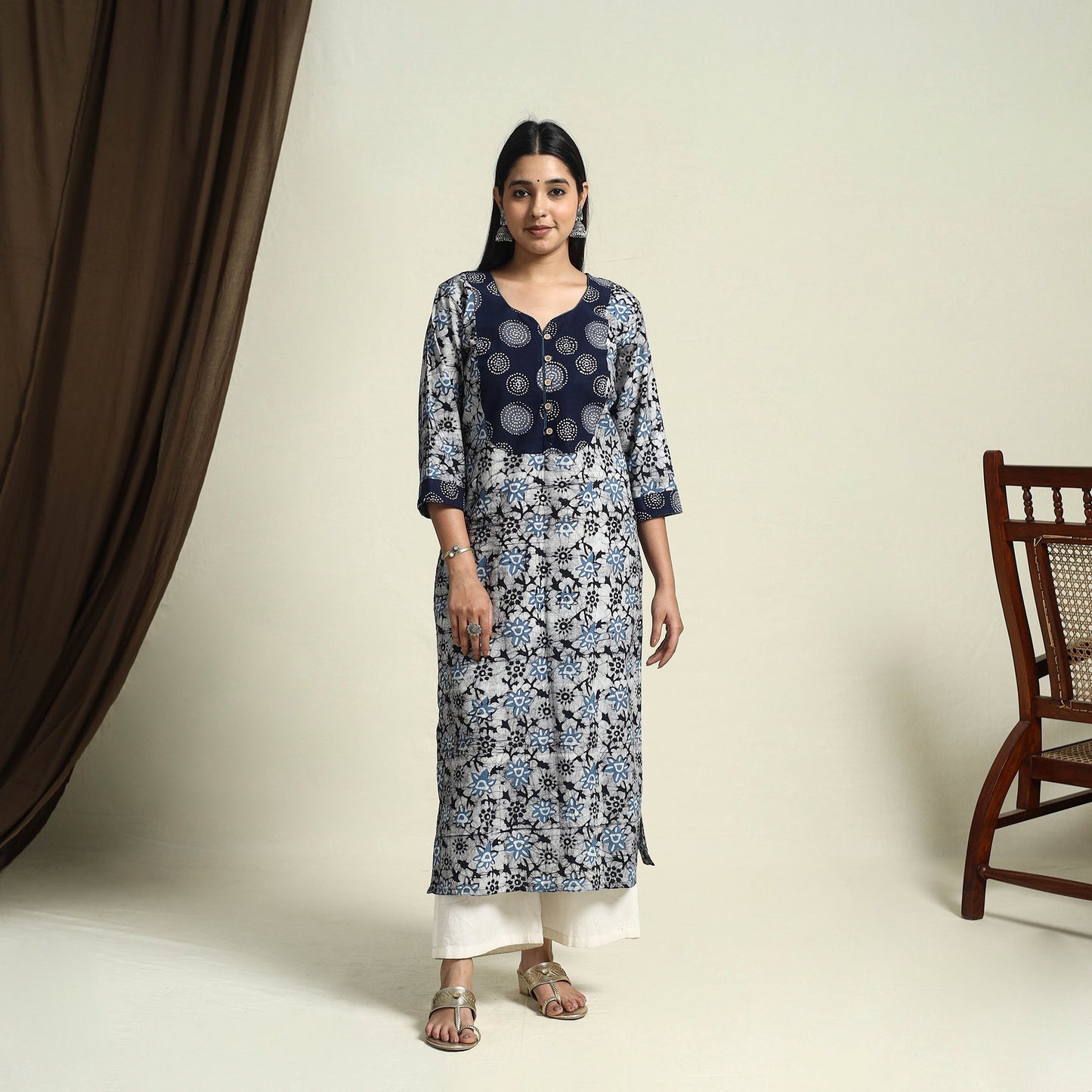 Blue Straight Batik Print Cotton Kurta for Women