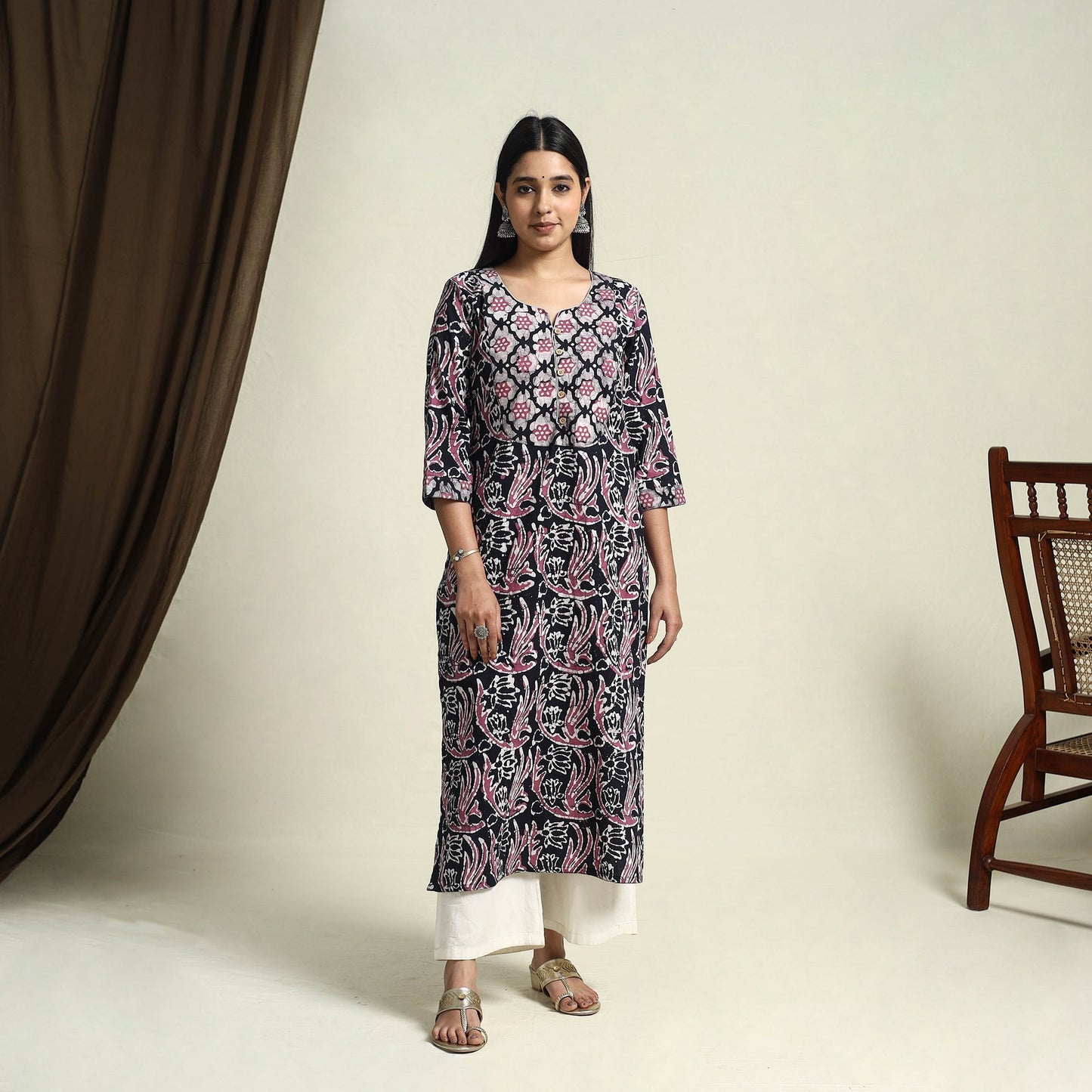 Blue Straight Batik Print Cotton Kurta for Women