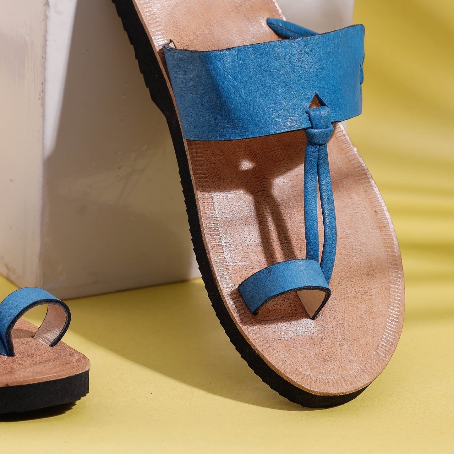Toe Ring Handcrafted Women's Leather Slippers with Suede