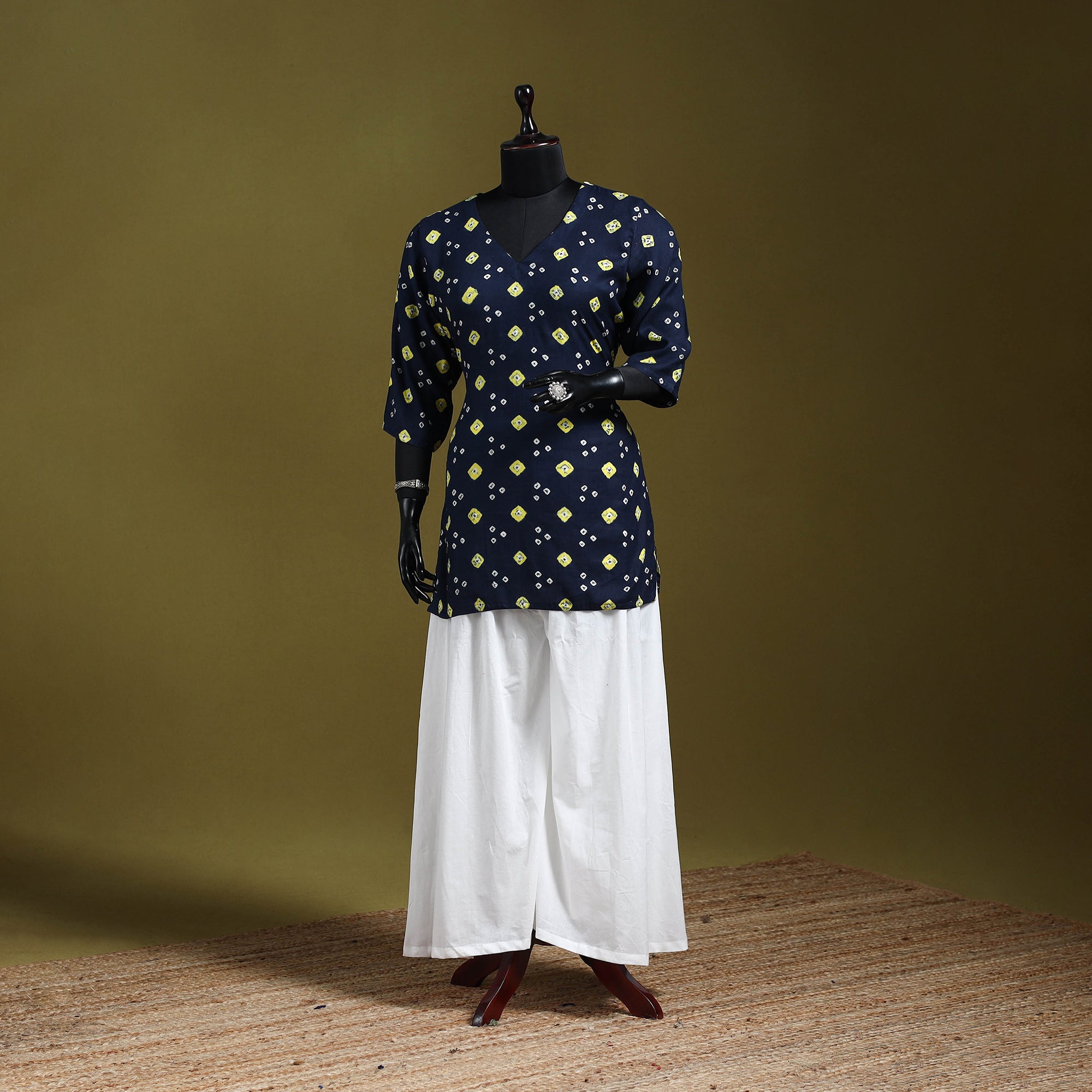 Blue - Tie-Dye Cotton Short Bandhani Kurta 04