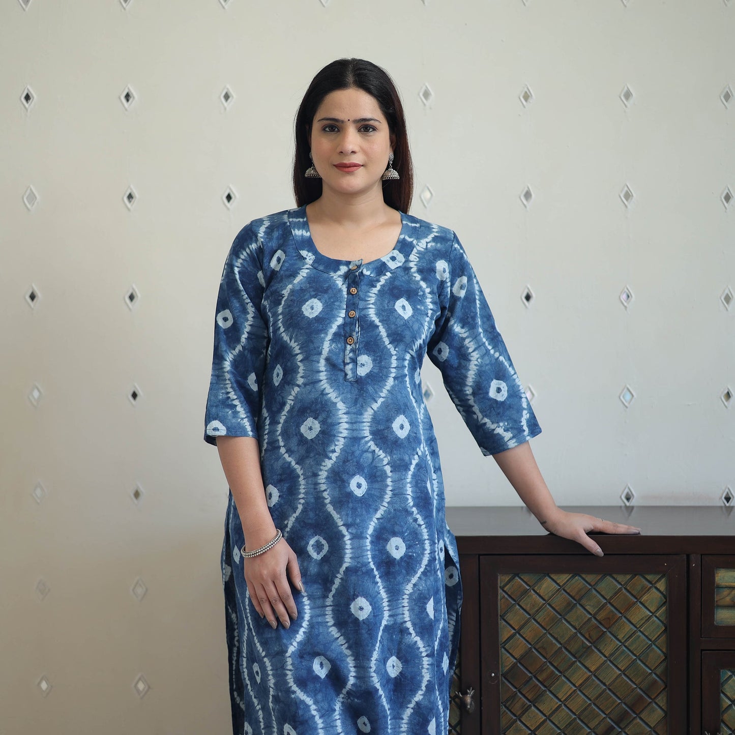 Blue Tie & Dye Cotton Straight Shibori Kurta for Women