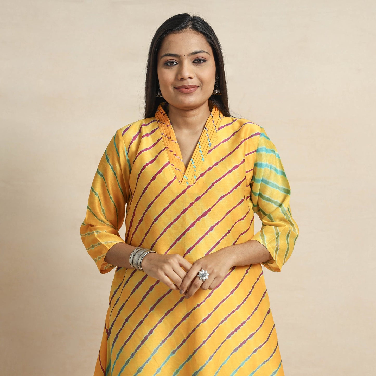 Leheriya Tie-Dye Kurta