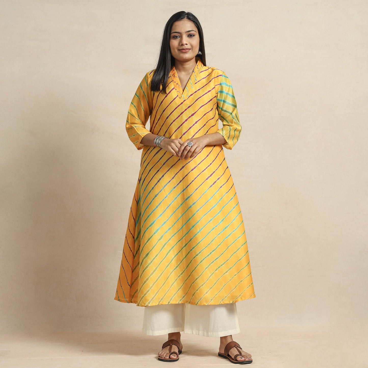 Leheriya Tie-Dye Kurta