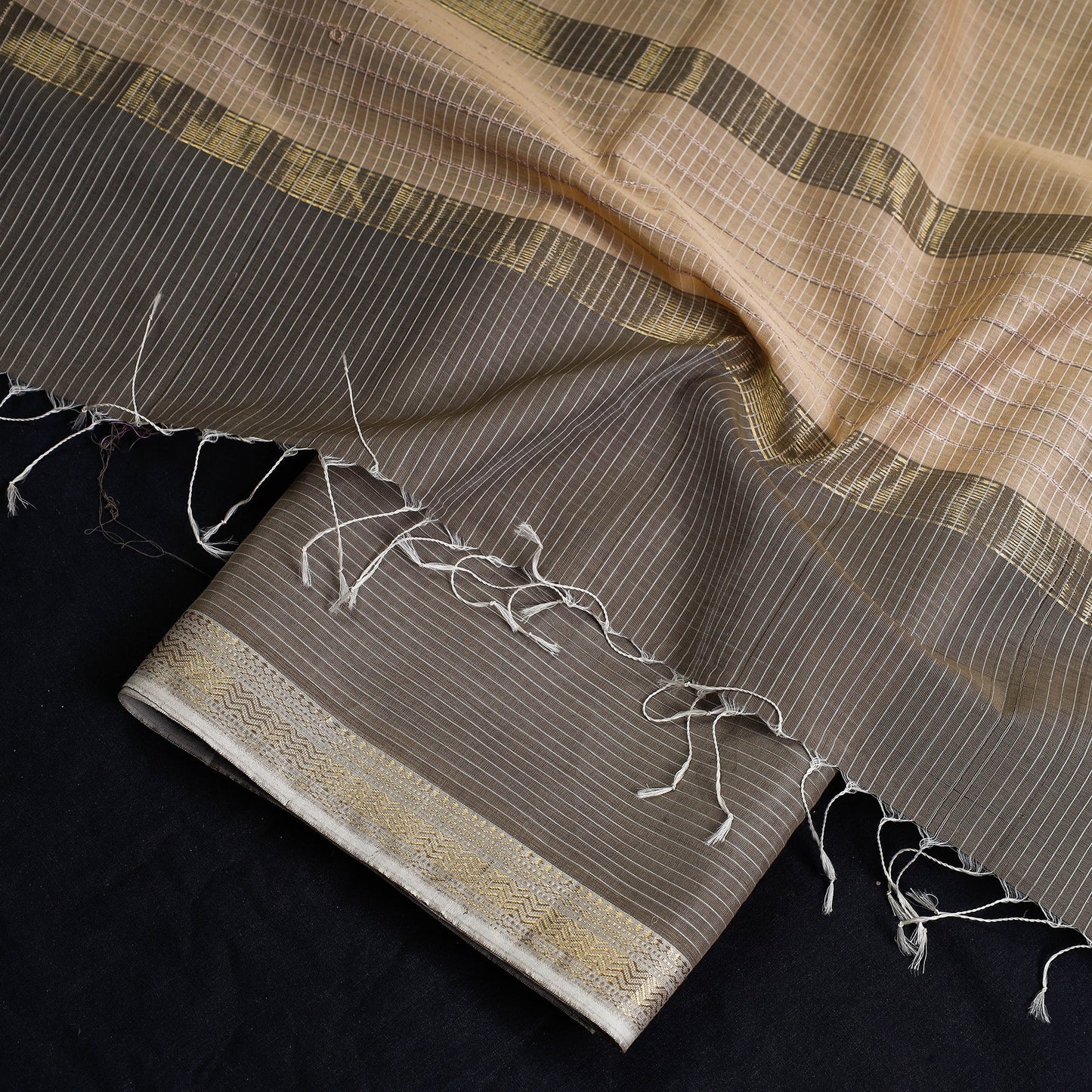 2pc Handloom Silk Cotton Maheshwari Dress Material
