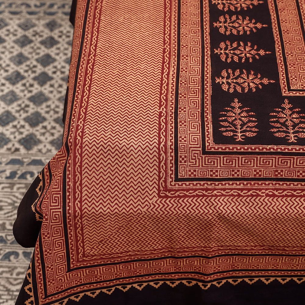 Bagh Block Printed Cotton Single Bed Cover Online at iTokri.com