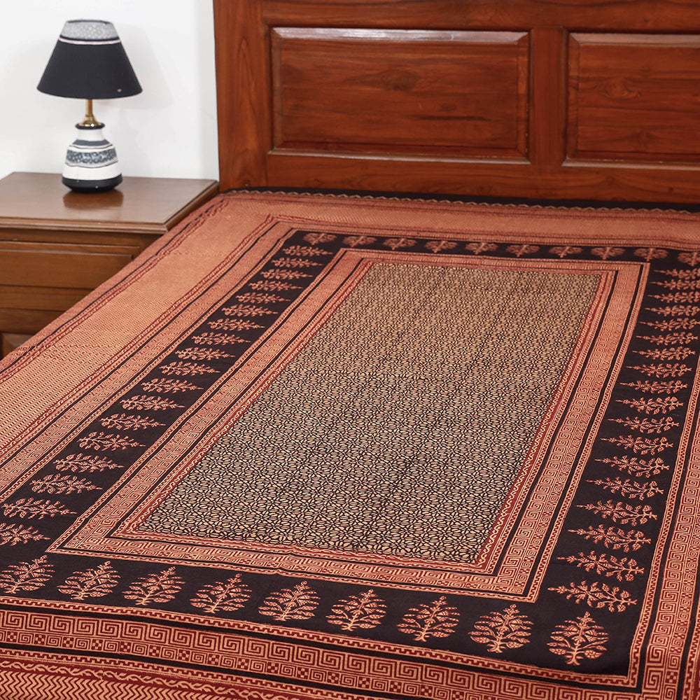 Bagh Block Printed Cotton Single Bed Cover Online at iTokri.com