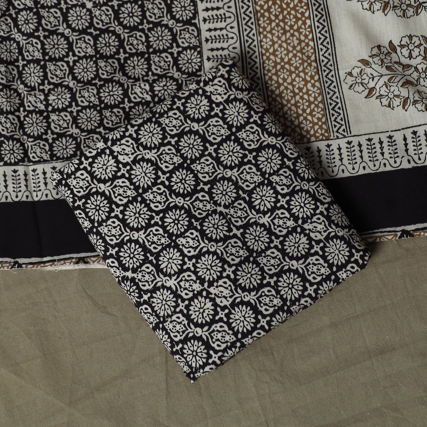 Bagh hand block print natural dyed cotton 3pc unstitched