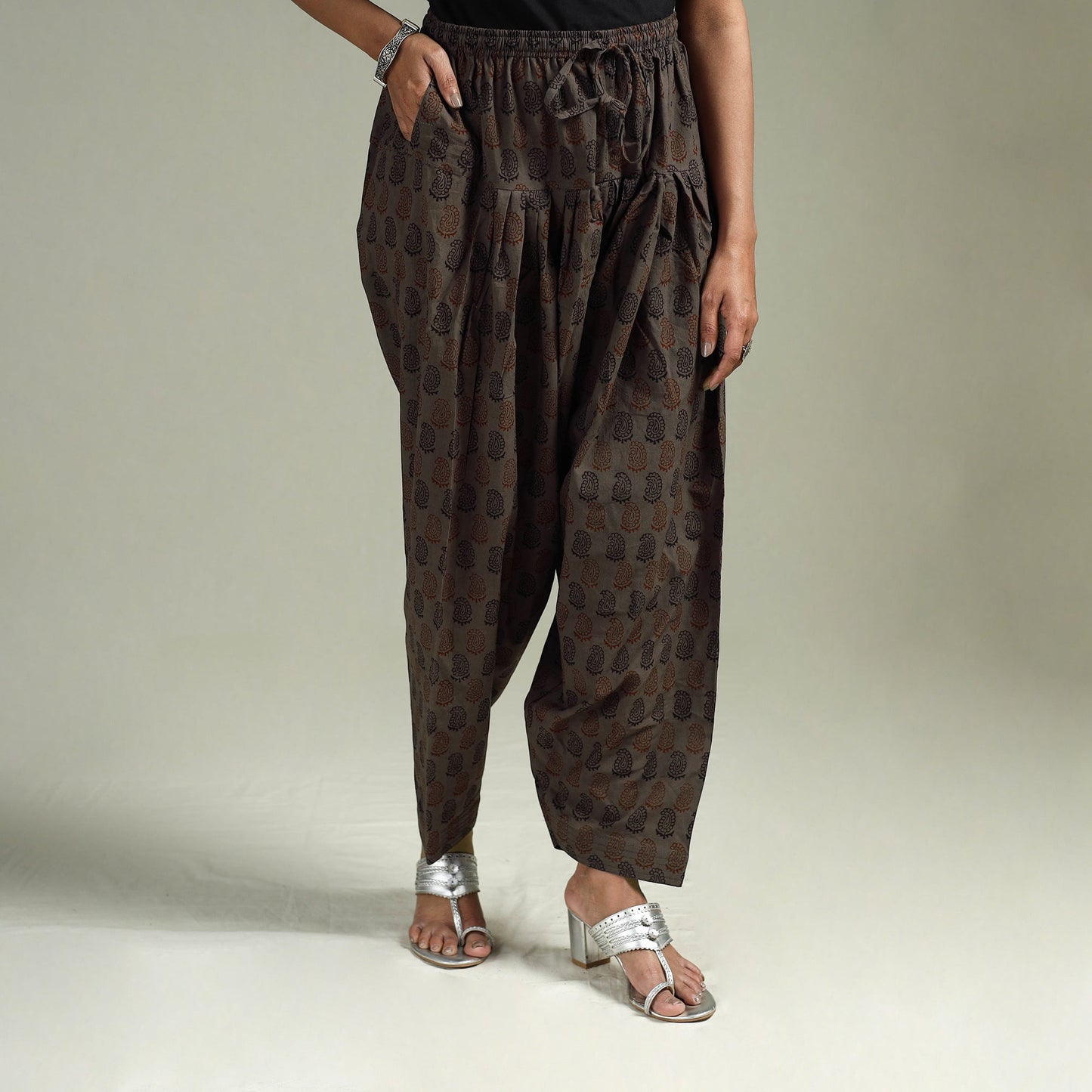 Bagh hand block print natural dyed cotton salwar 02