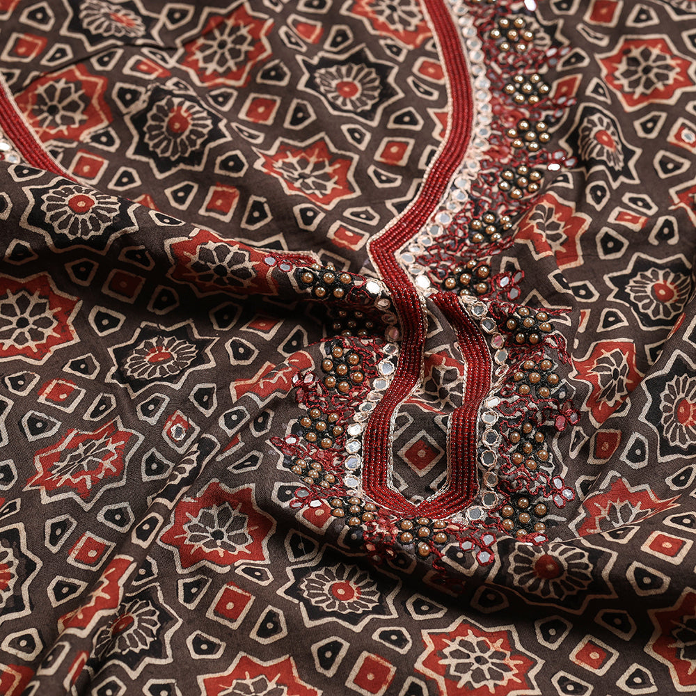Bead Work Embroidery Ajrakh Block Printed Cotton Kurta Material Online at iTokri.com