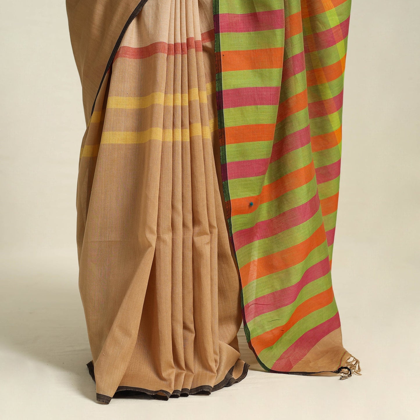 Beige Bengal Woven Border Handloom Cotton Saree