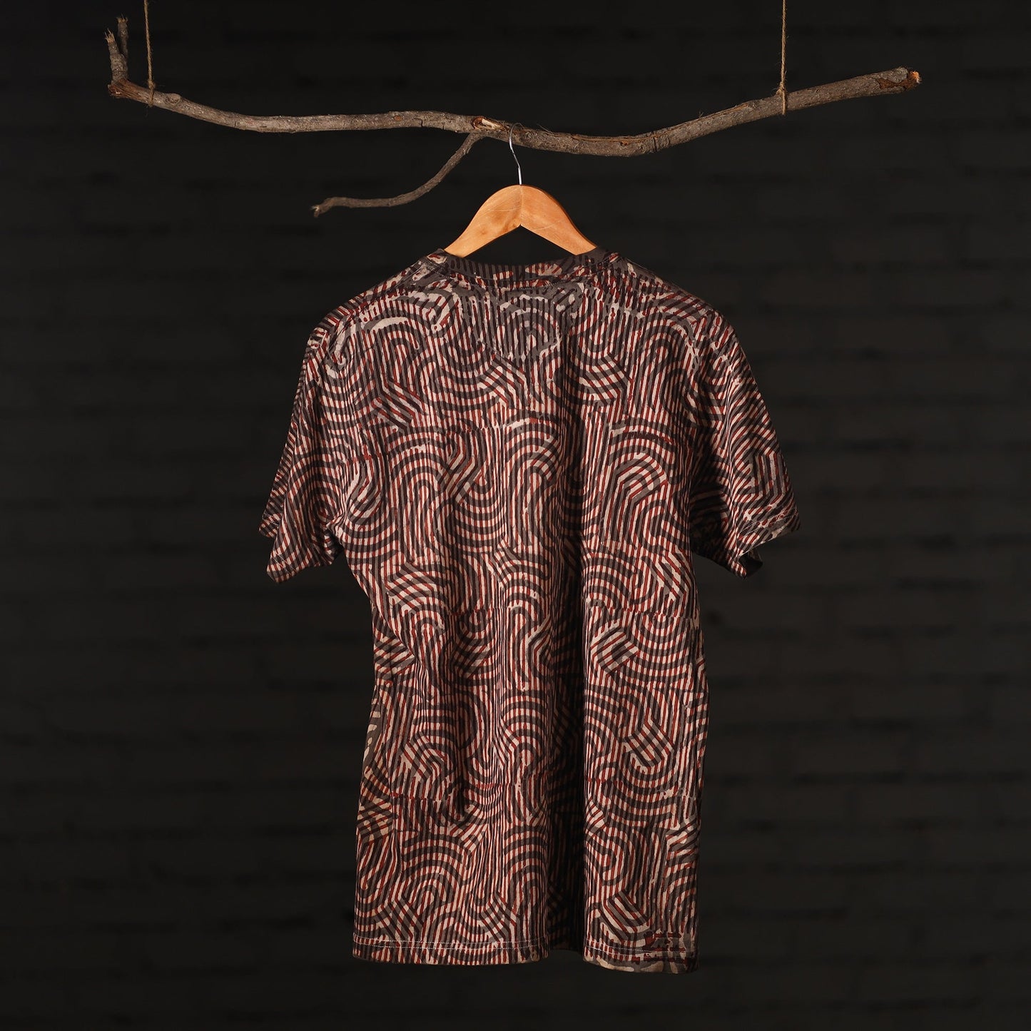 Buy Bindaas Block Art Printed Cotton Round Neck T-shirt Online at iTokri.com