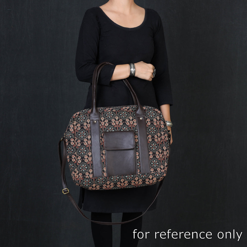 Black Marudhara Block Printed Sling Bag