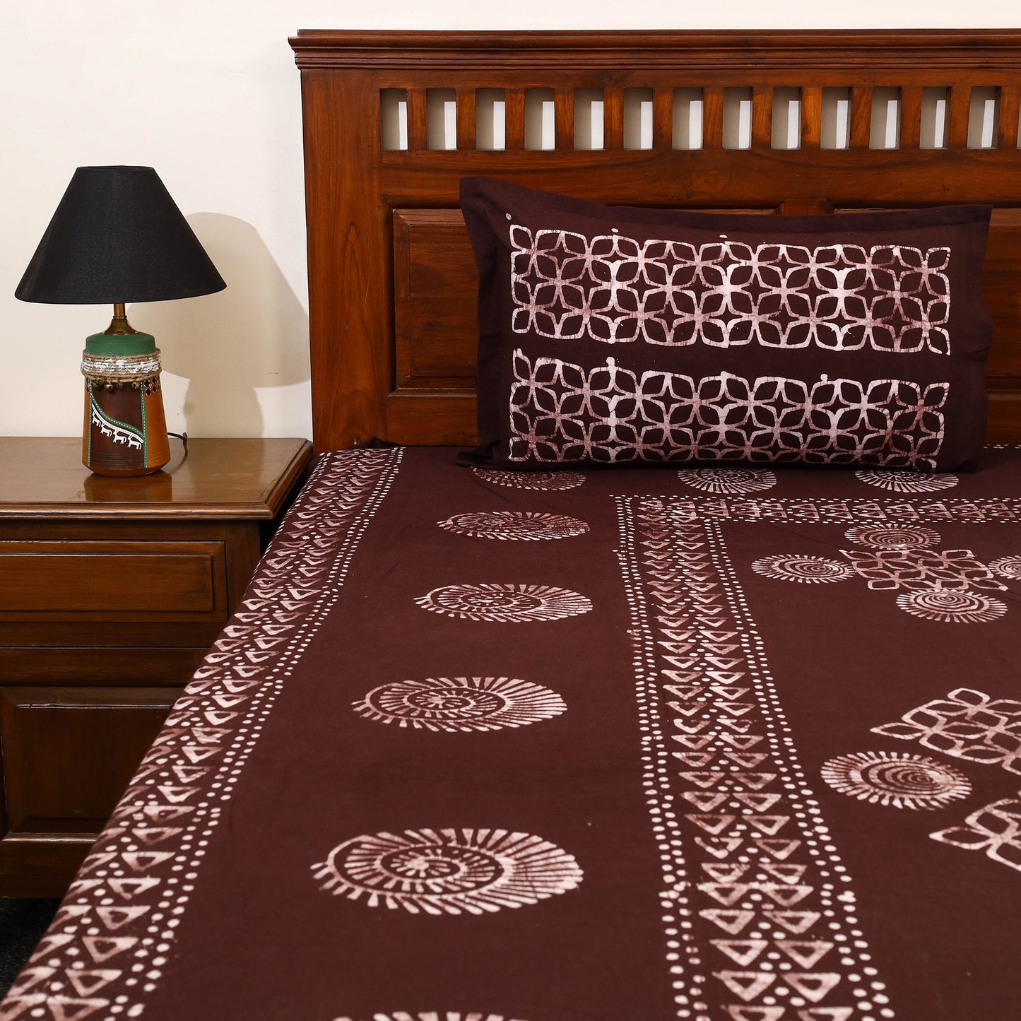 Brown Cotton Double Hand Batik Print Bed Sheet Set