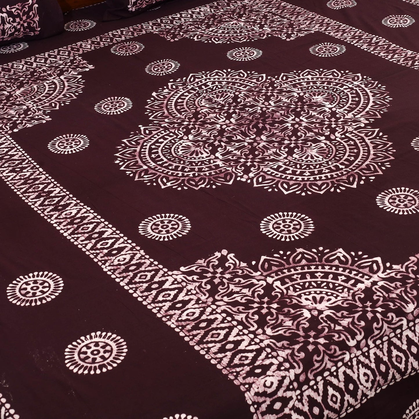 Brown Cotton Double Hand Batik Print Bed Sheet Set