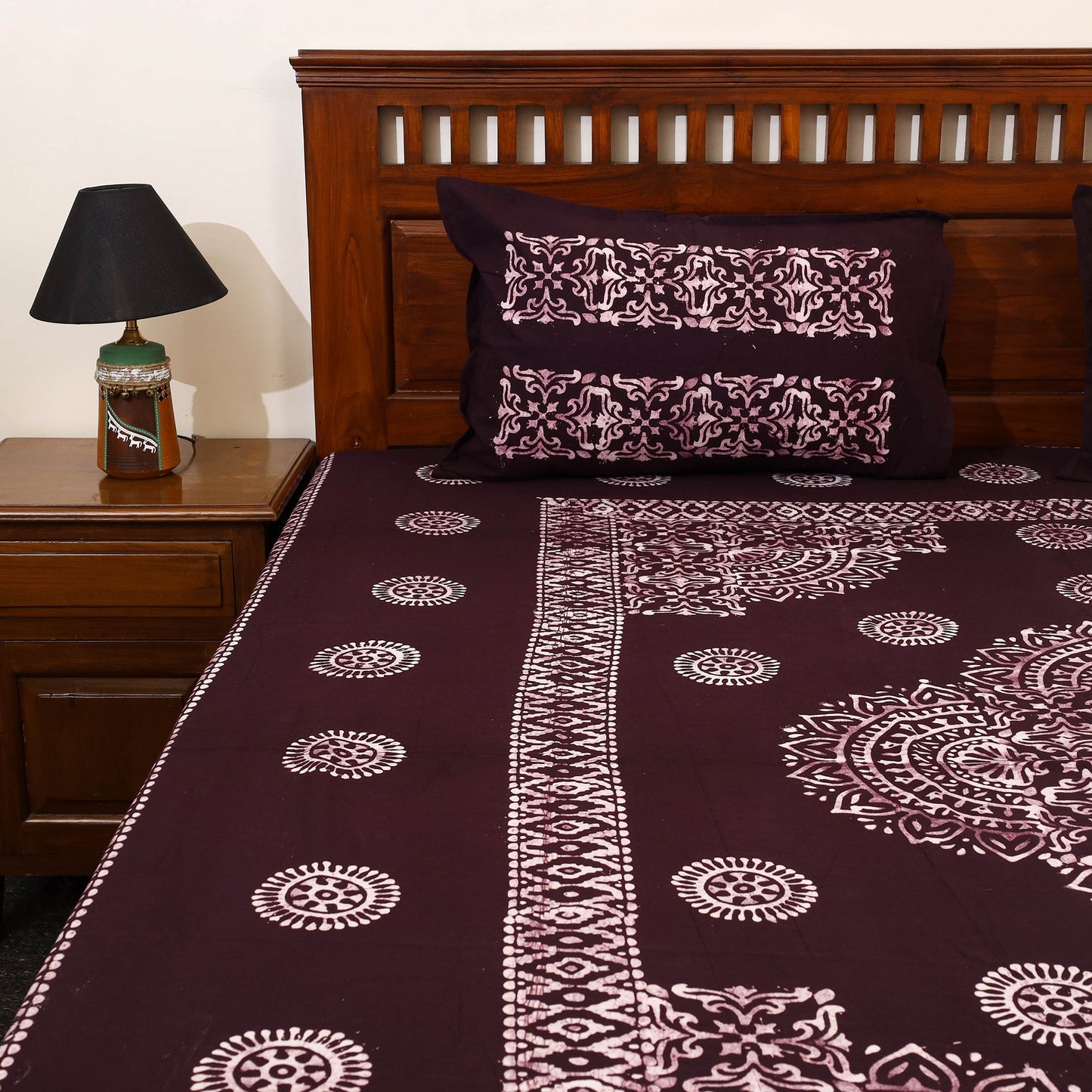 Brown Cotton Double Hand Batik Print Bed Sheet Set
