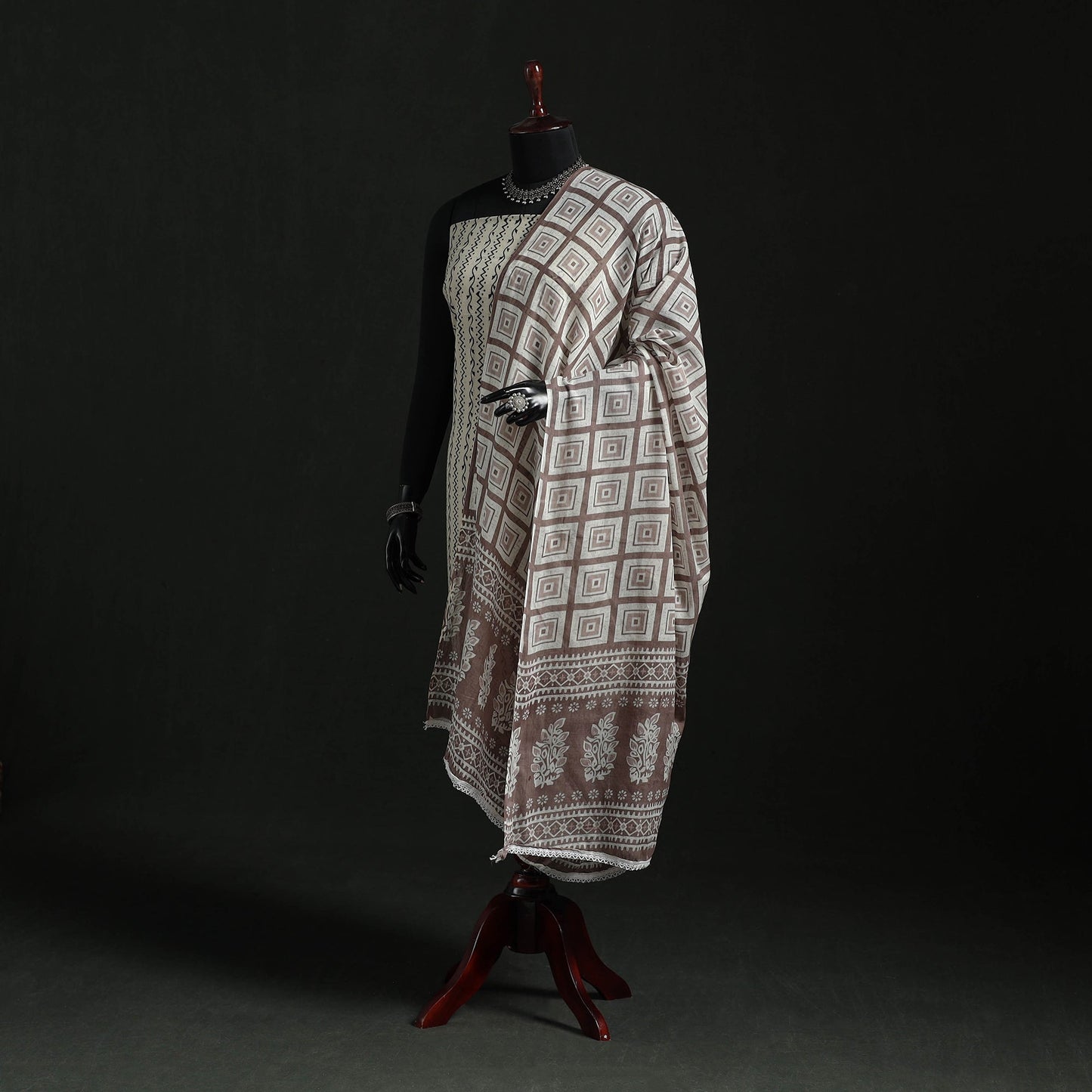 Cotton jaipur printed dupatta 16 - handcrafted