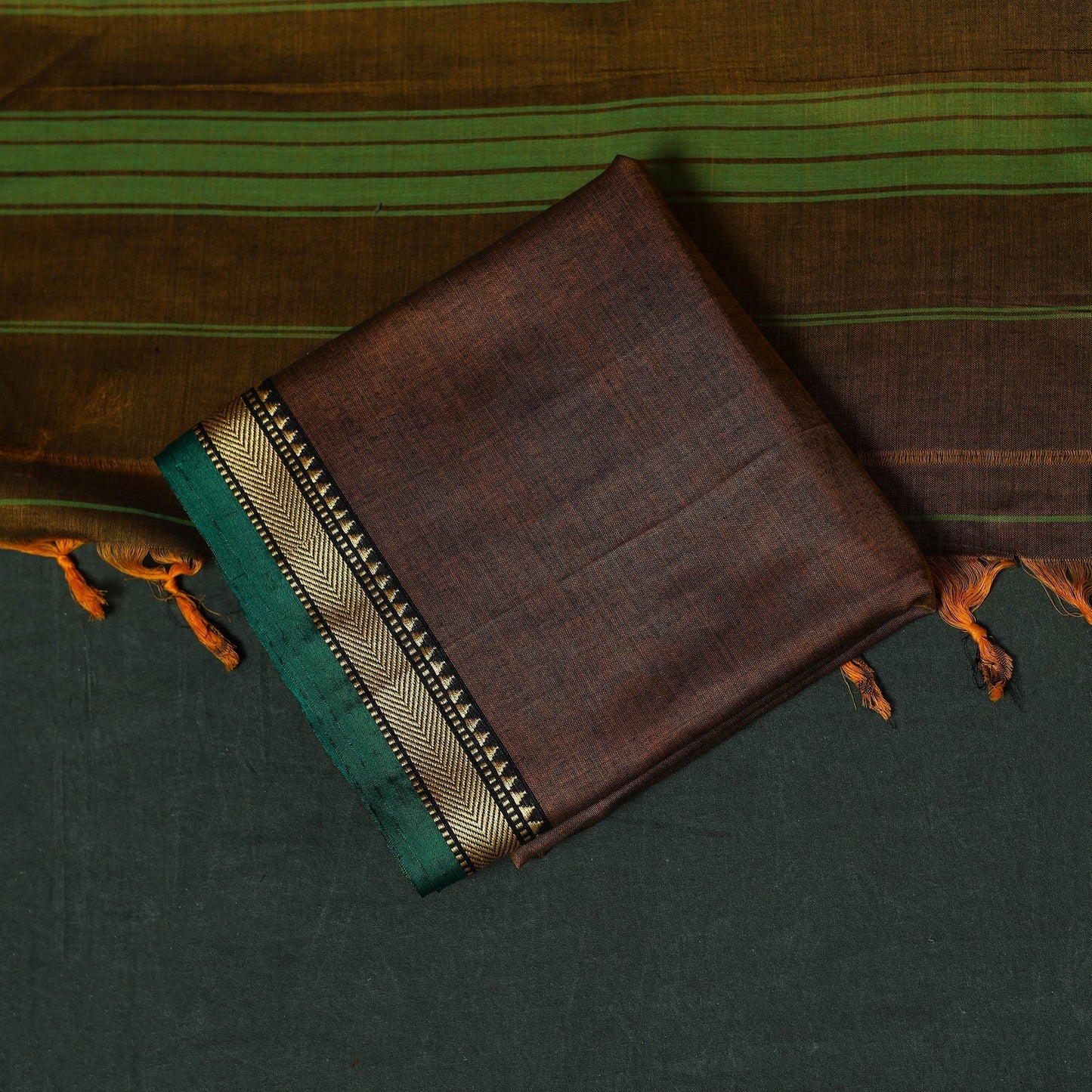 Dharwad cotton 3pc unstitched dress material with thread