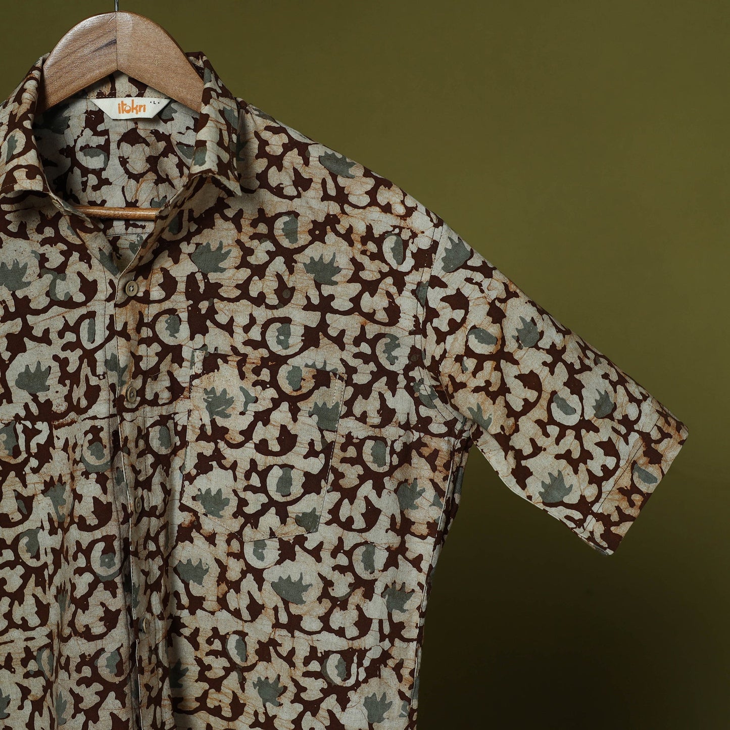 Half sleeve cotton men hand block batik print shirt 01