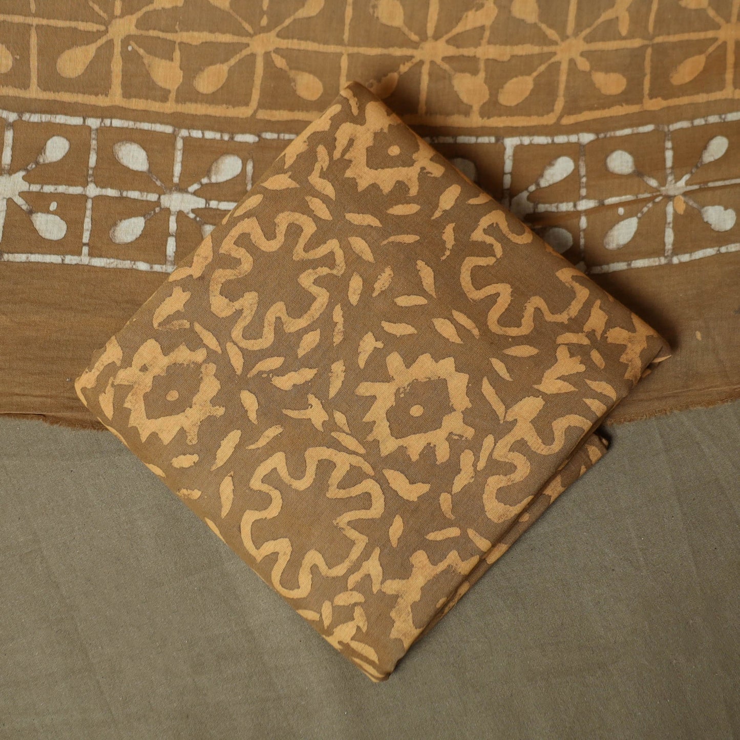 Hand block batik print cotton 3pc unstitched dress material