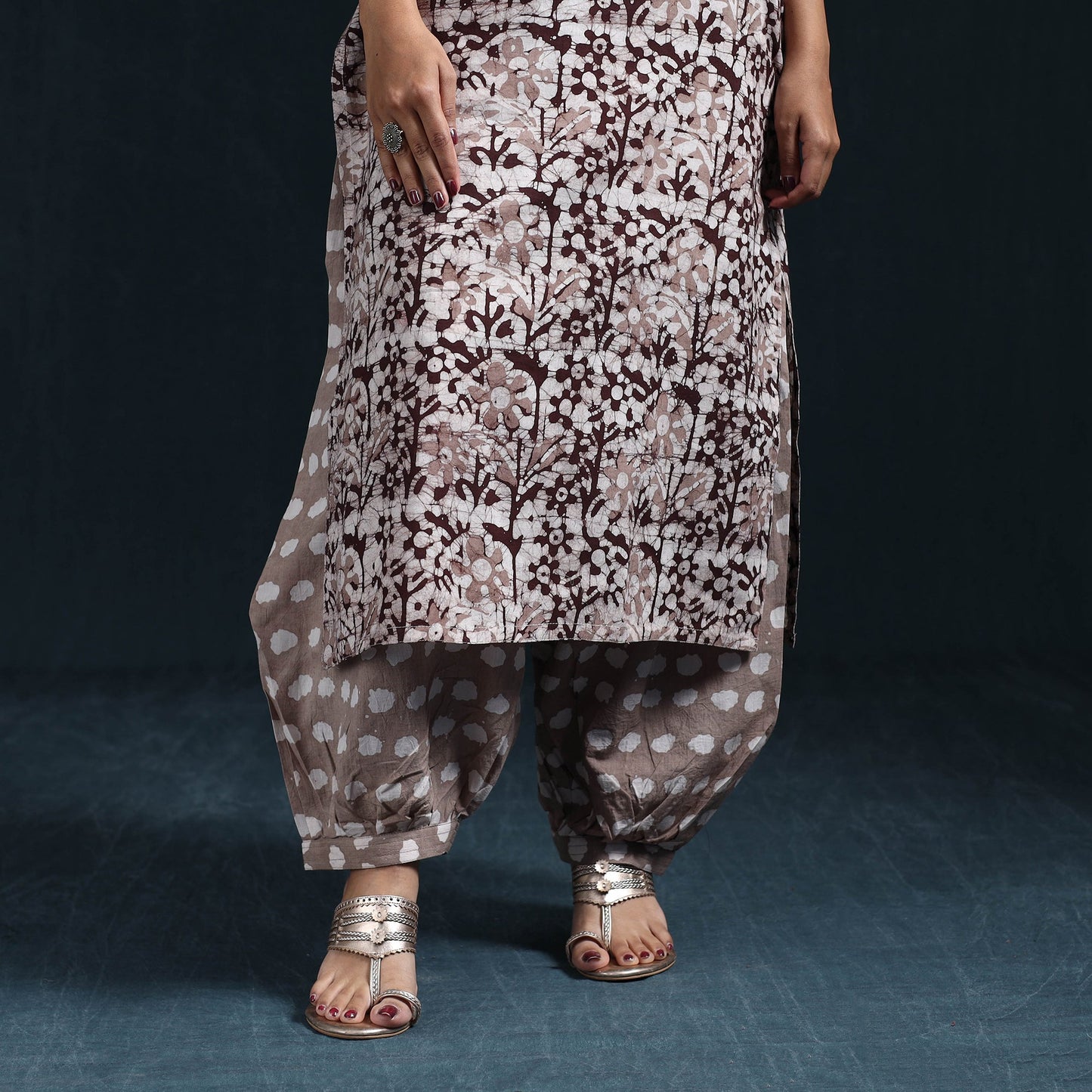 Hand batik cotton suit set with dupatta for women 04