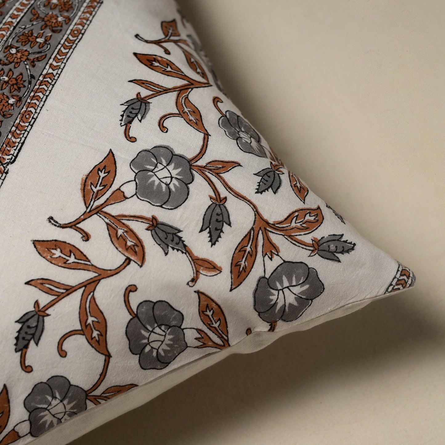 Hand sanganeri floral cushion cover 02 - handcrafted