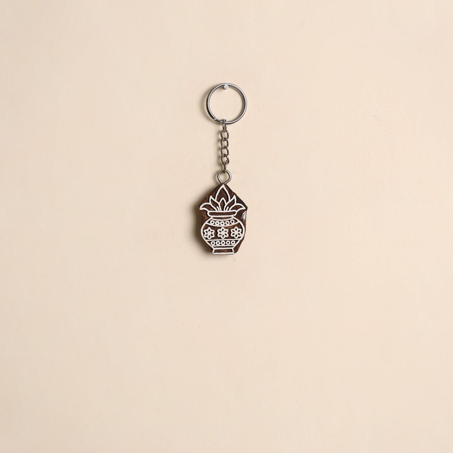 Hand carved sheesham wood keychain 08 - handcrafted