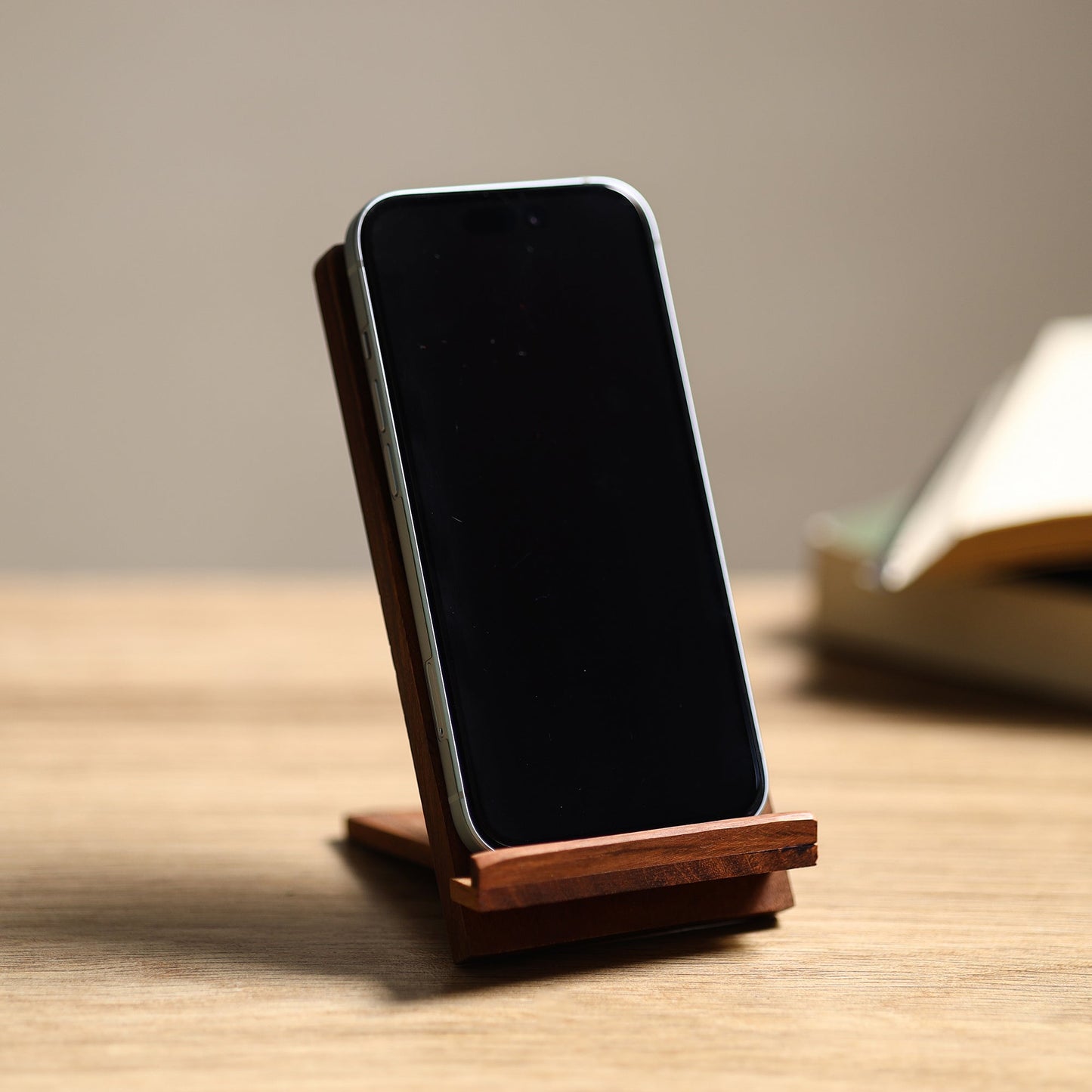 Buy Handcarved Sheesham Wood Mobile Stand 01 Online l iTokri.com