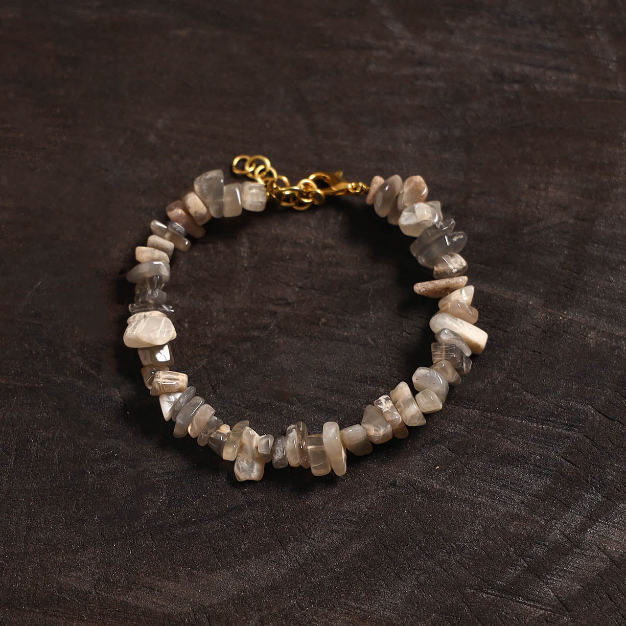 Handcrafted glass stone bracelet 09