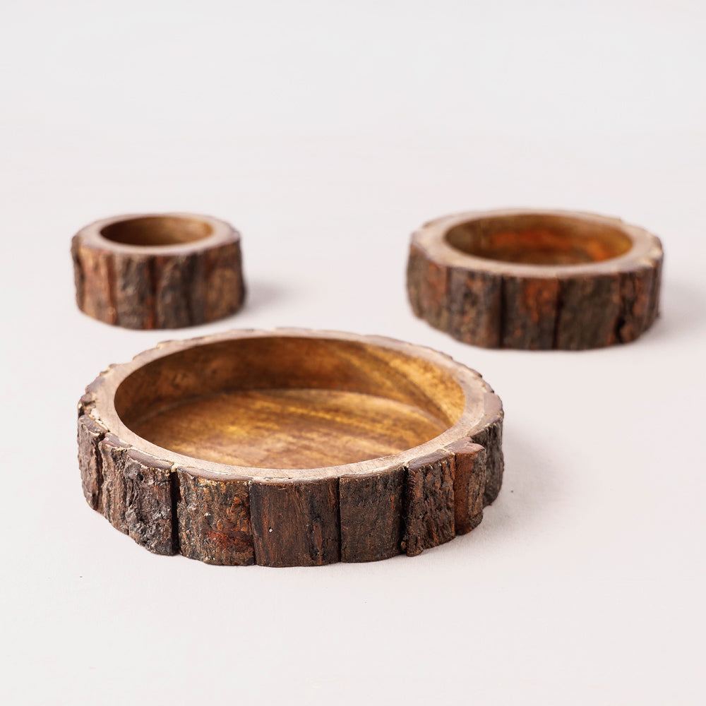 Brown Handcrafted Square Teak Wooden Plate