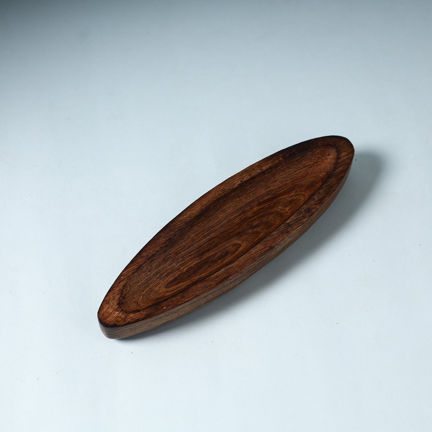 Brown Handcrafted Mango Wooden Serving Tray