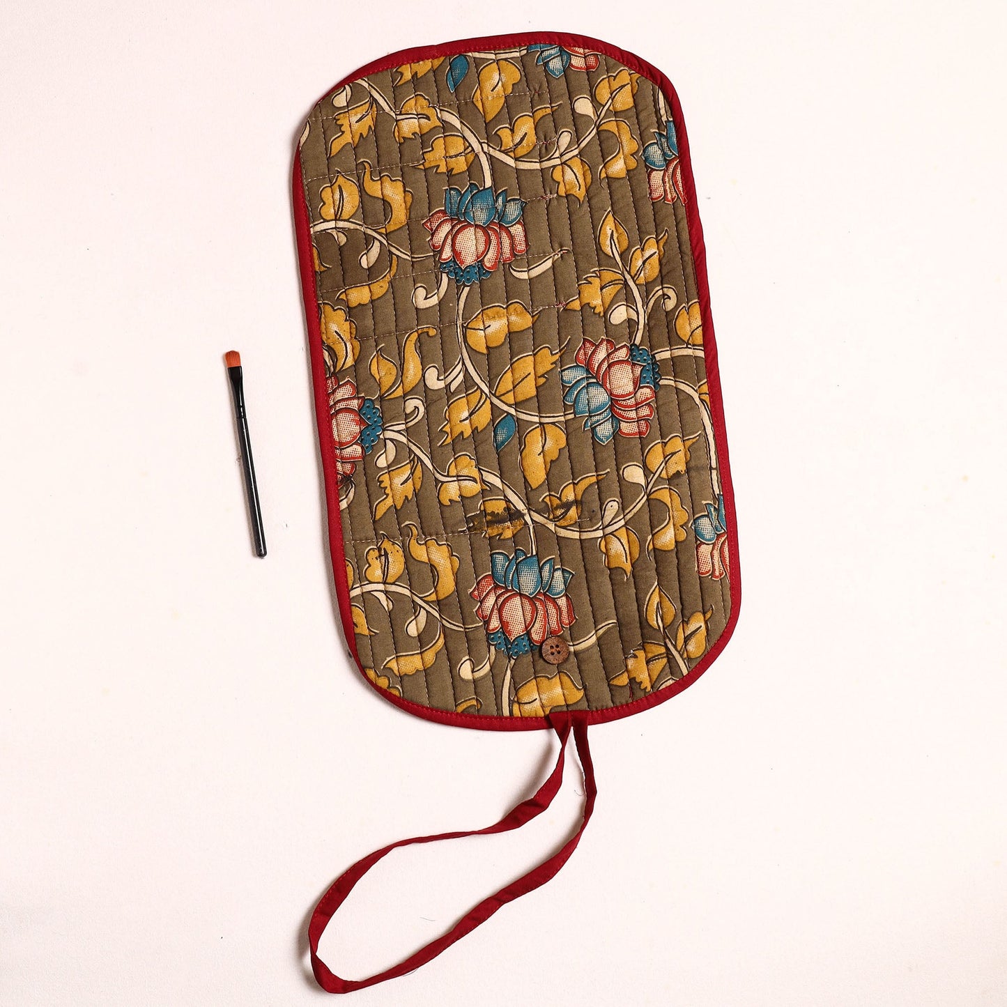 Handcrafted Multipurpose Segmented Make-up Brush Wrap Pouch/Case 02