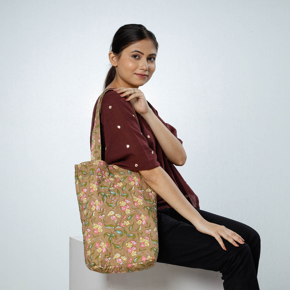 Handcrafted Quilted Sanganeri Block Printed Shoulder Bag Online at iTokri.com