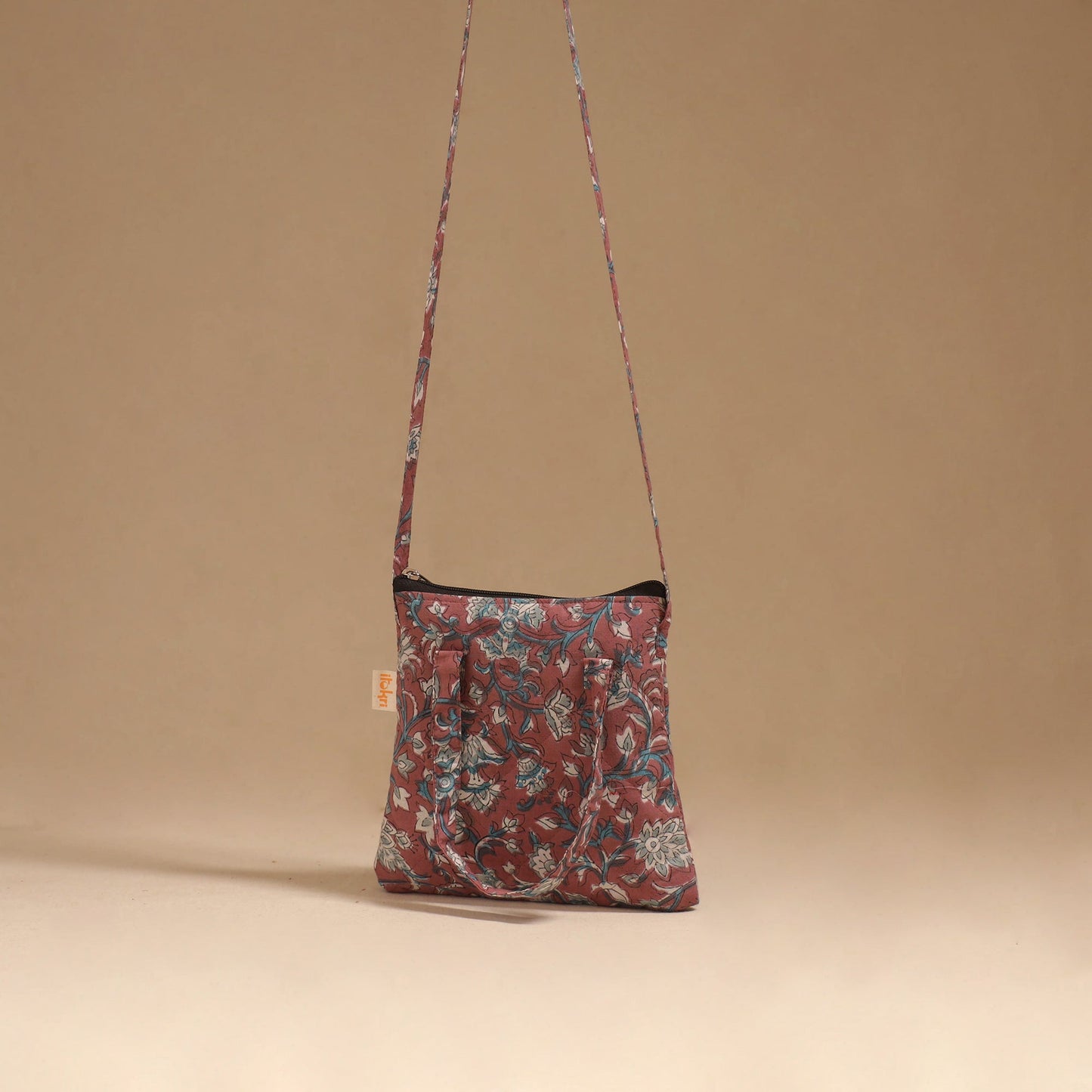Handcrafted quilted sling bag 07