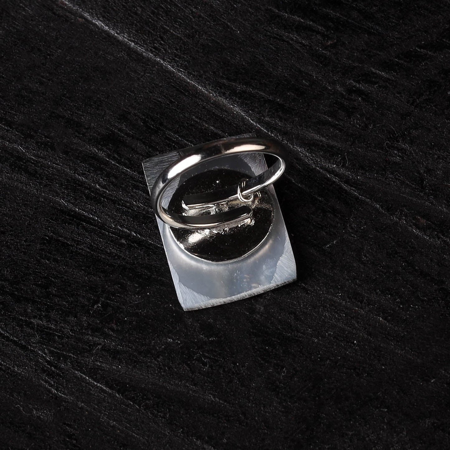 Brown - handcrafted seashell ring (adjustable) 11