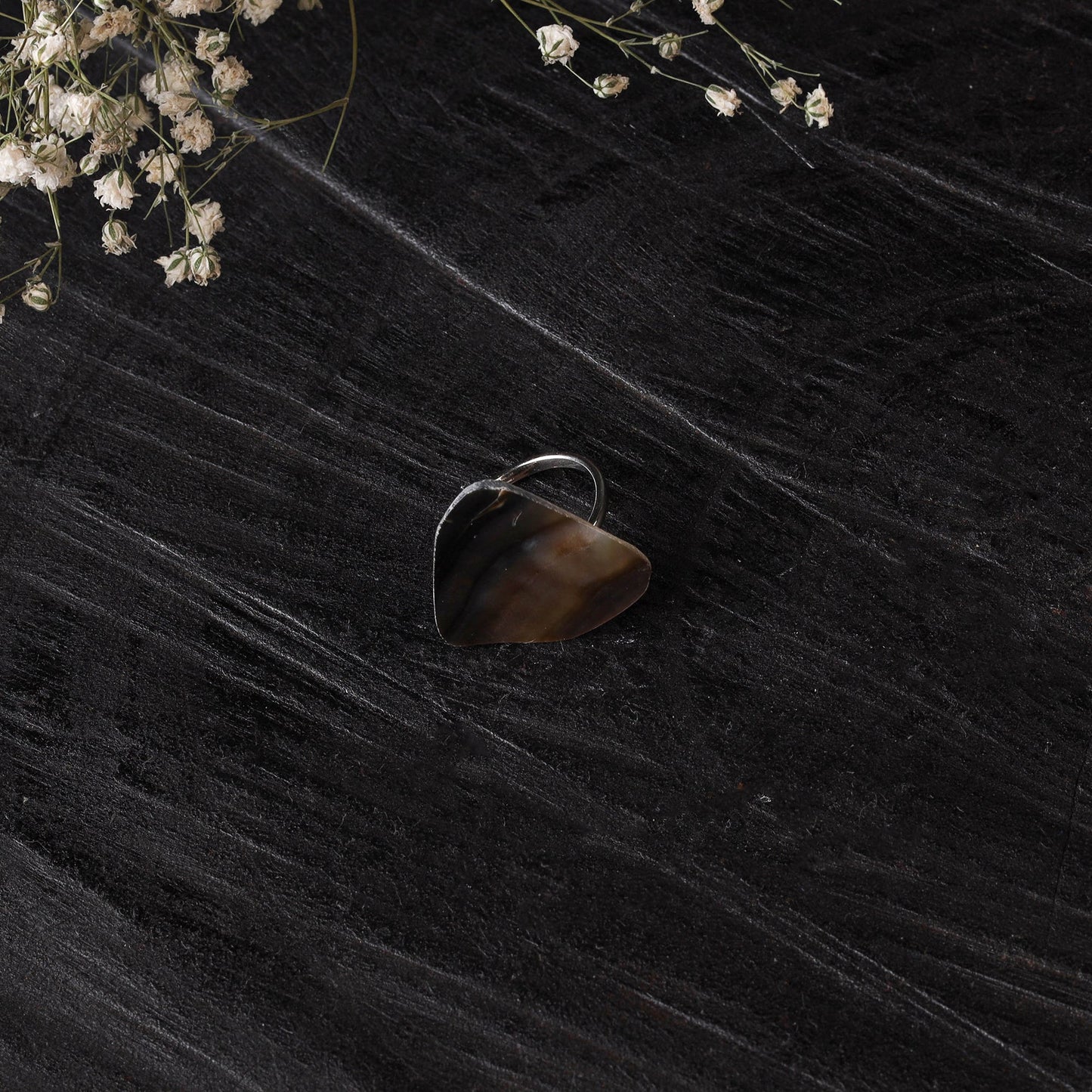 Brown - handcrafted seashell ring (adjustable) 16