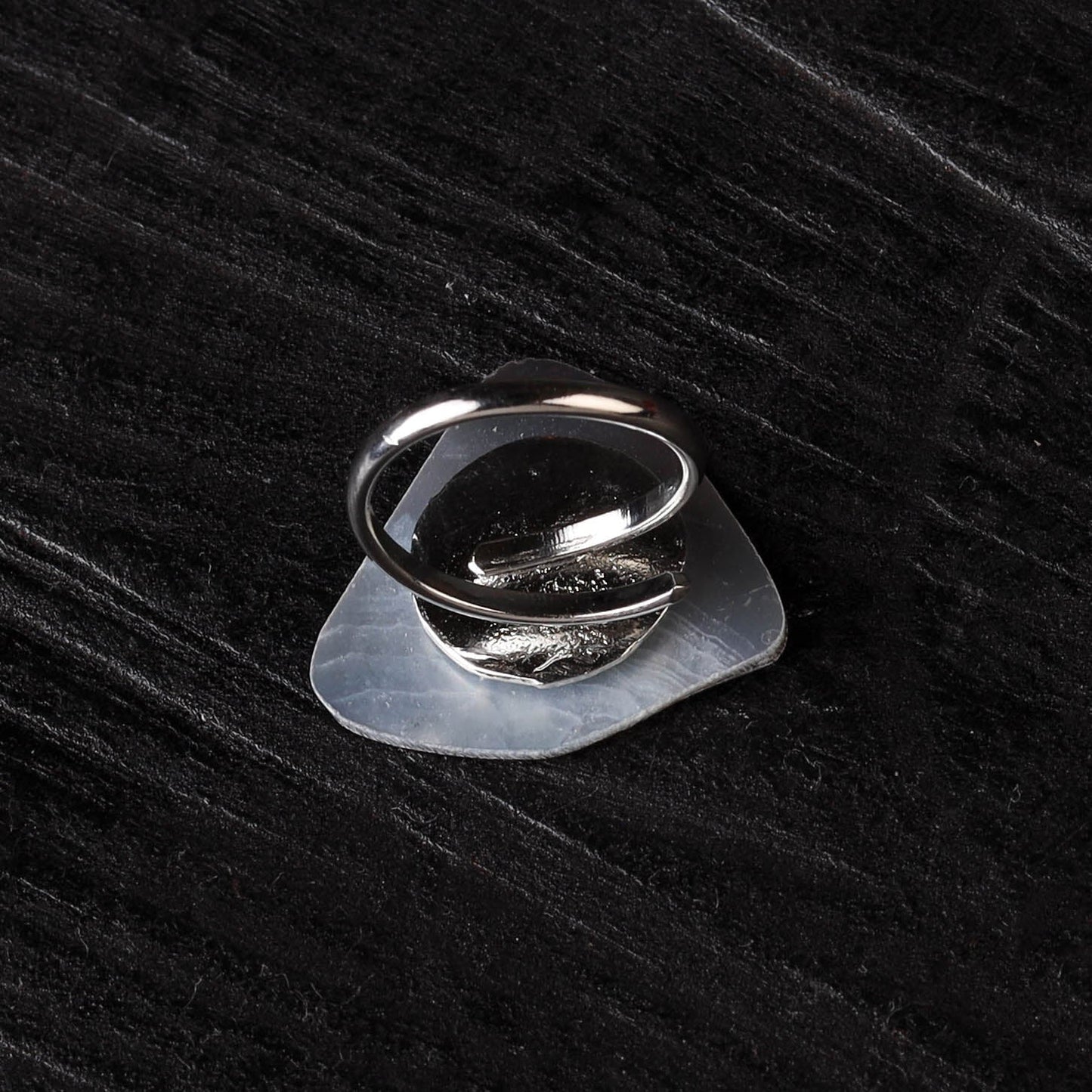 Brown - handcrafted seashell ring (adjustable) 16