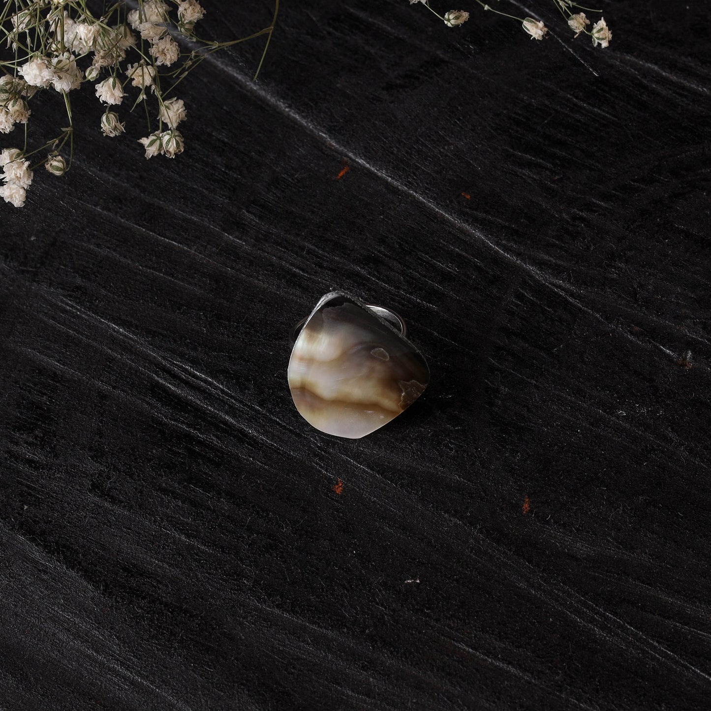 Brown - handcrafted seashell ring (adjustable) 21