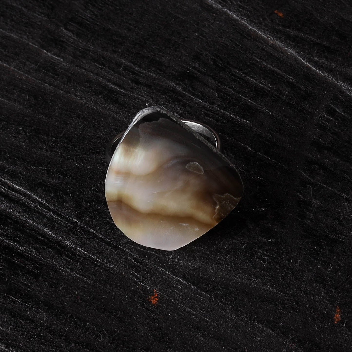 Brown - handcrafted seashell ring (adjustable) 21