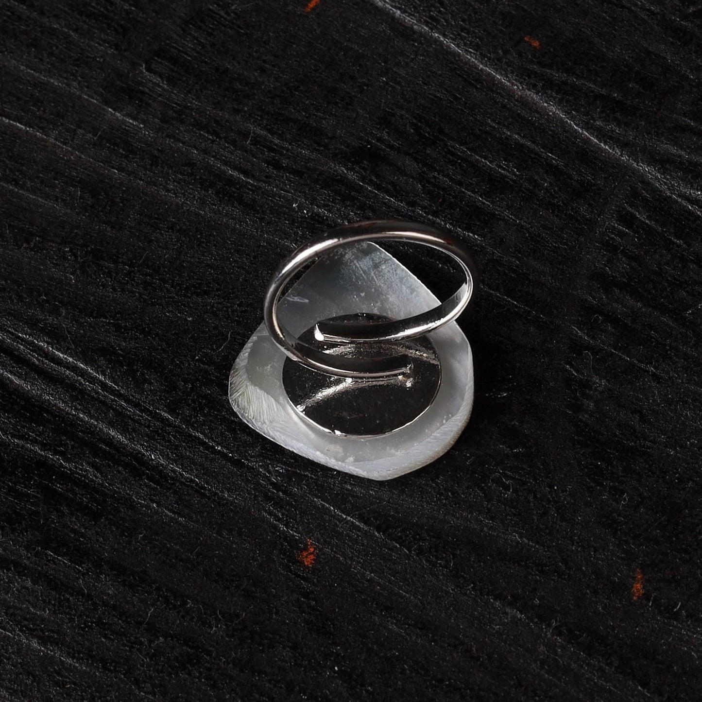 Brown - handcrafted seashell ring (adjustable) 21