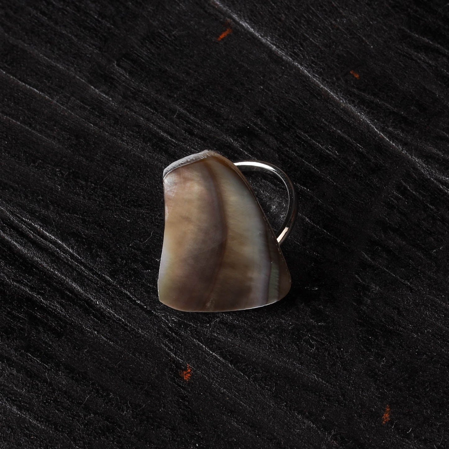 Brown - handcrafted seashell ring (adjustable) 22