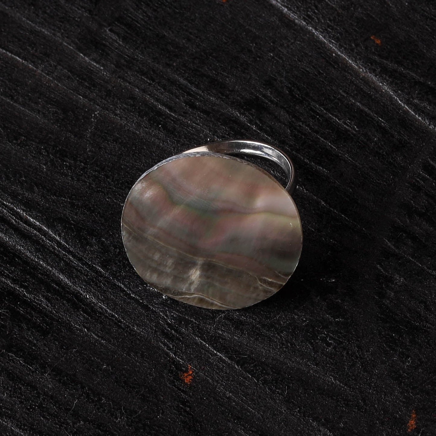 Brown - handcrafted seashell ring (adjustable) 25