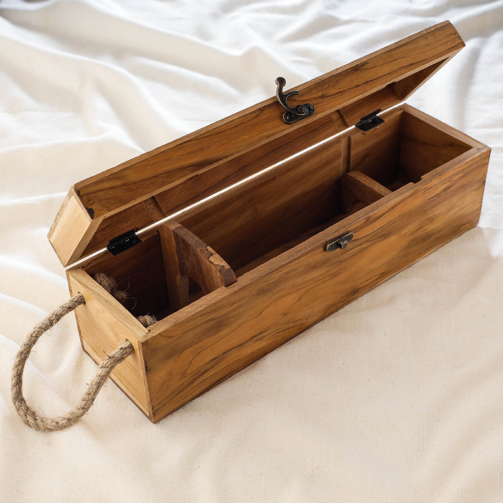 Brown Handcrafted Teak Wooden Wine Bottle Gift Box